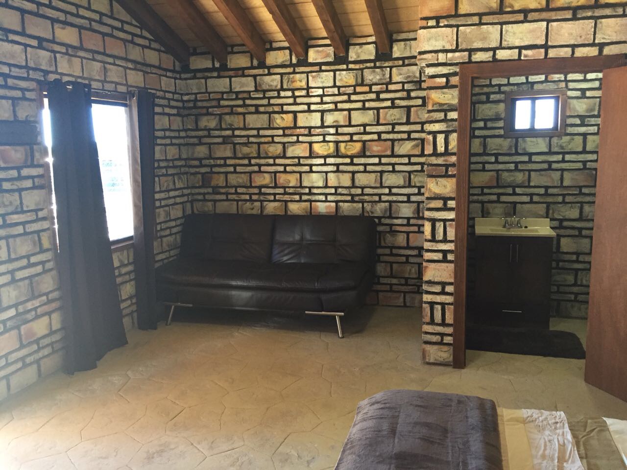 gallery grid image